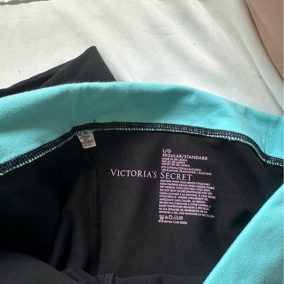 Y2K Victoria's Secret foldover Waist Flare Yoga Pants - Picture 3 of 4